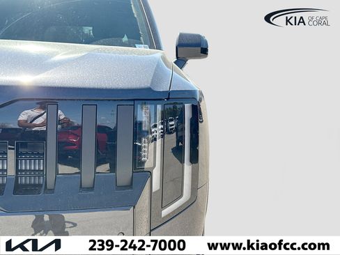 New 2027 Kia Telluride S image 9