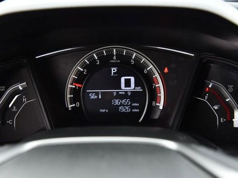 Used 2017 Honda Civic Sport image 10