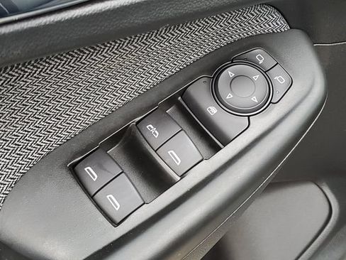 Used 2021 Chevrolet TrailBlazer LT w/ Convenience Package FWD image 15