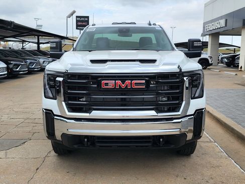 New 2026 GMC Sierra 3500 Pro w/ Convenience Package AWD/4WD image 8