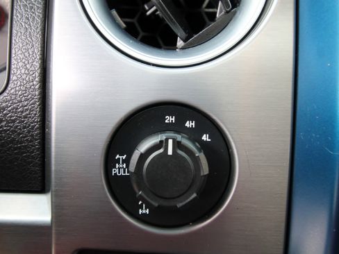 Used 2013 Ford F150 Raptor w/ Luxury Equipment Group image 35