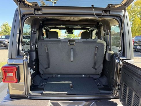 New 2026 Jeep Wrangler Sport AWD/4WD image 31