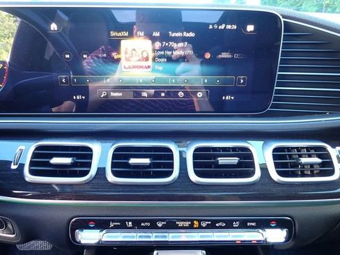 Used 2022 Mercedes-Benz GLE 350 4MATIC image 28