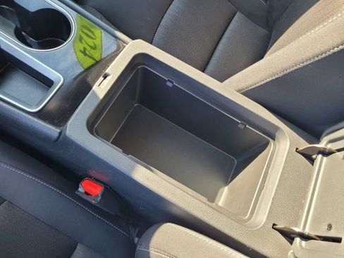 Used 2024 Nissan Altima 2.5 SV FWD image 22