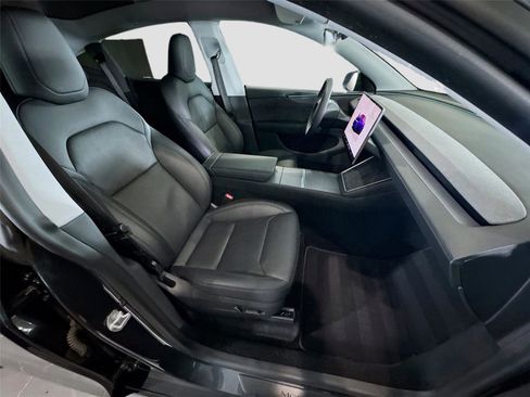 Used 2026 Tesla Model Y 2WD image 21