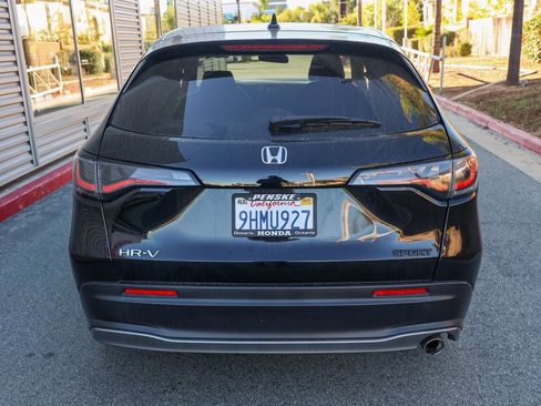 Used 2024 Honda HR-V Sport image 5