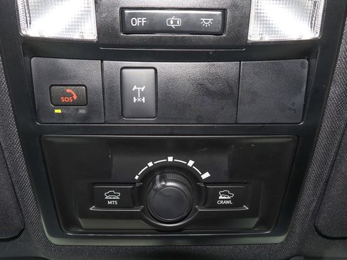 Used 2023 Toyota Tacoma TRD Off-Road image 28