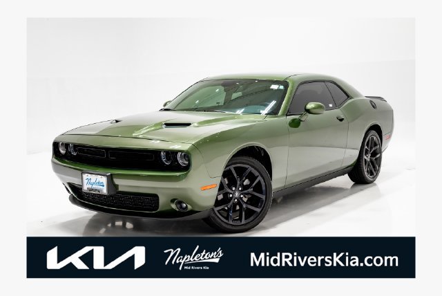 Used 2021 Dodge Challenger SXT w/ Blacktop Package RWD image 1