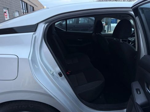 Used 2021 Nissan Sentra SV w/ Trunk Package image 23