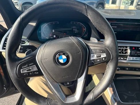 Used 2022 BMW X5 xDrive40i w/ Premium Package AWD/4WD image 17