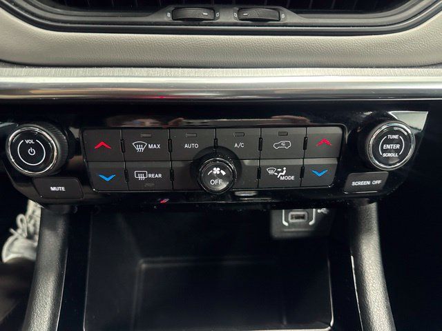 Used 2024 Jeep Compass Limited AWD/4WD image 39