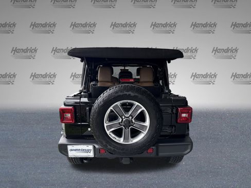 Used 2020 Jeep Wrangler Unlimited Sahara image 8