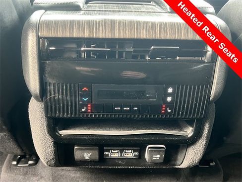 Used 2022 Jeep Wagoneer Series III image 27