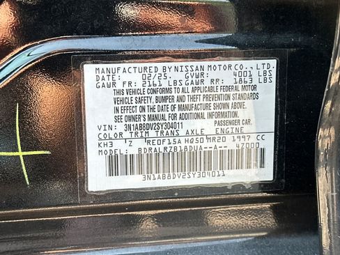 Used 2025 Nissan Sentra SR FWD image 27
