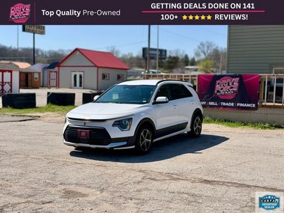 Used 2024 Kia Niro EX w/ EX Cold Weather Package