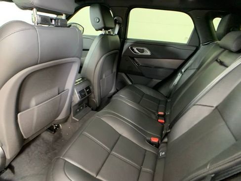 Certified 2025 Land Rover Range Rover Velar Dynamic SE image 25