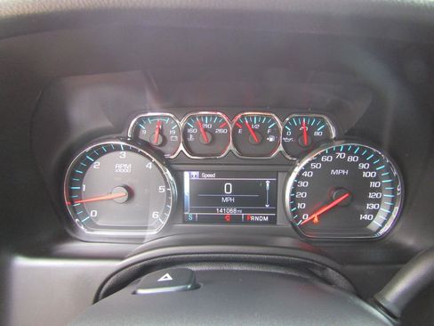 Used 2016 Chevrolet Suburban LTZ AWD/4WD image 17