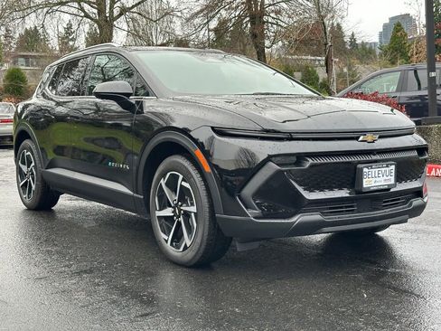 New 2026 Chevrolet Equinox EV LT image 7