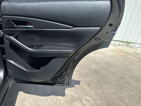 Certified 2025 MAZDA CX-30 AWD 2.5 S w/ Preferred Package image 16