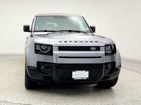 Used 2024 Land Rover Defender 130 X-Dynamic SE image 2