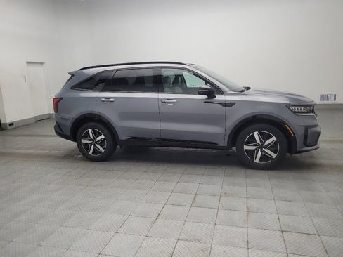 Used 2023 Kia Sorento EX w/ Panoramic Sunroof Package image 11