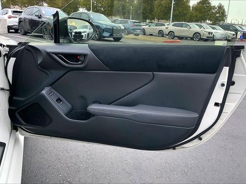 Used 2023 Toyota GR86 Premium image 26