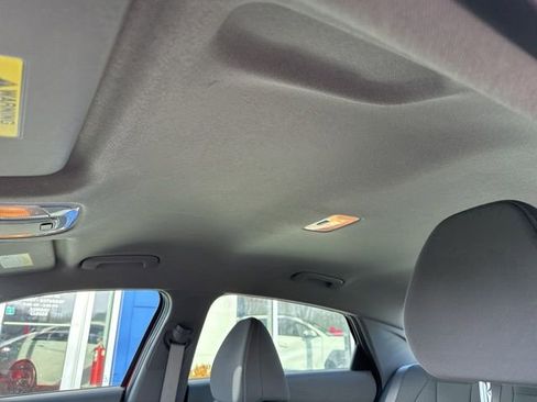 Certified 2024 Hyundai Elantra SEL image 21