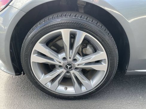Used 2019 Mercedes-Benz C 300 4MATIC Sedan image 34