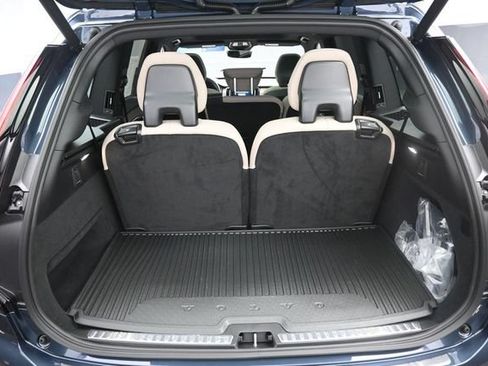 Used 2026 Volvo XC90 B6 Plus w/ Protection Package Premier AWD/4WD image 24