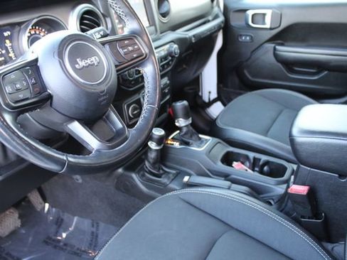 Used 2020 Jeep Wrangler Unlimited Sport image 14