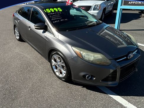 Used 2014 Ford Focus Titanium image 1