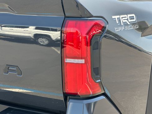 New 2026 Toyota Tacoma TRD Off-Road w/ TRD Off Road Upgrade Package AWD/4WD image 30