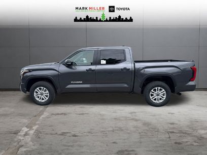 New 2026 Toyota Tundra SR5 w/ SR5 Convenience Package