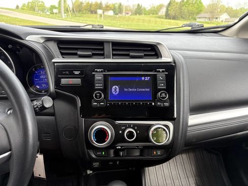 Used 2016 Honda Fit LX image 21