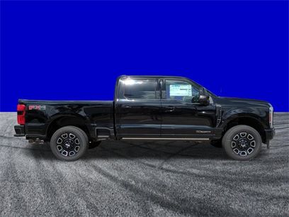 New 2025 Ford F250 Platinum w/ FX4 Off-Road Package