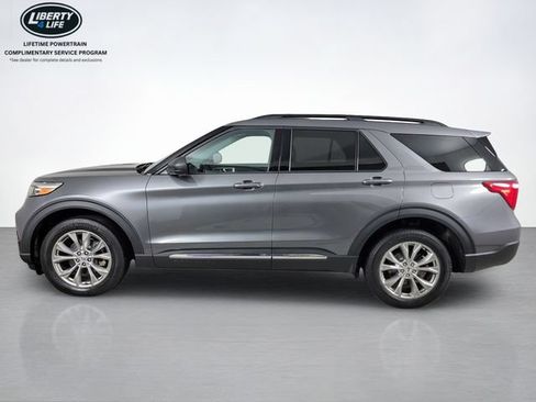 Used 2023 Ford Explorer XLT w/ Equipment Group 202A AWD/4WD image 6