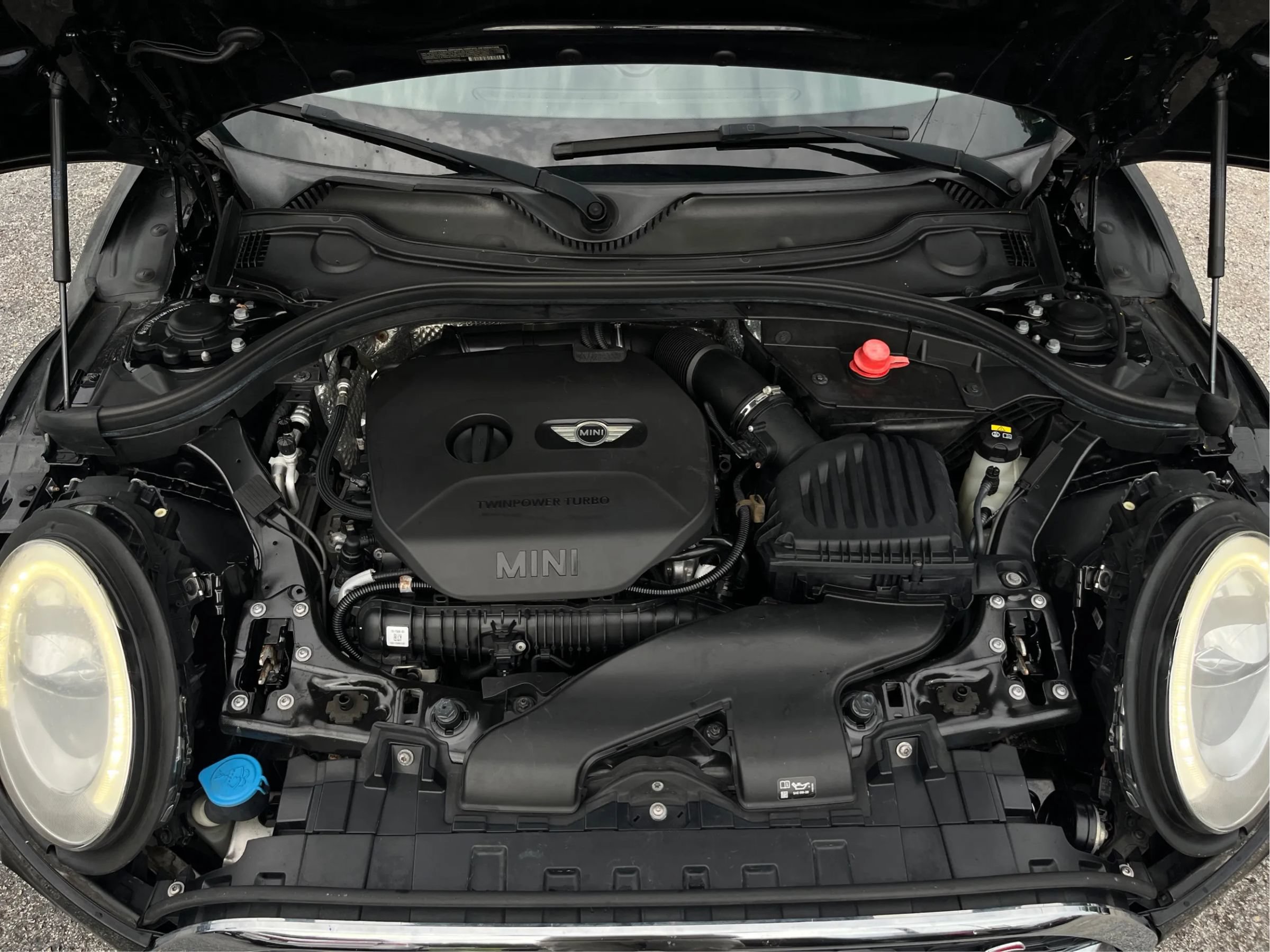 Used 2016 MINI Cooper Clubman S FWD image 13