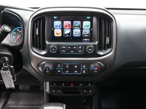 Used 2018 Chevrolet Colorado Z71 image 19