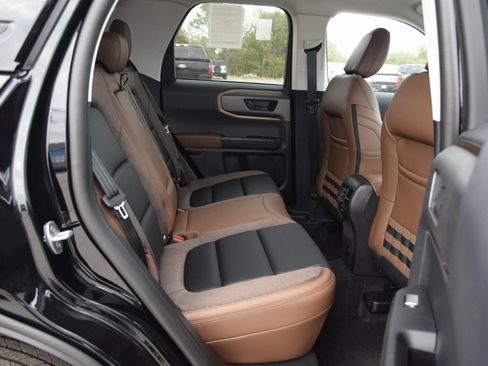 New 2025 Ford Bronco Sport Outer Banks image 22