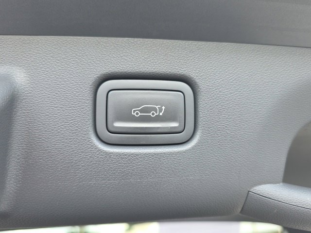 Certified 2024 Hyundai Kona Limited AWD/4WD image 23
