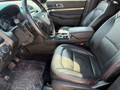Used 2016 Ford Explorer Sport w/ Equipment Group 401A AWD/4WD image 13