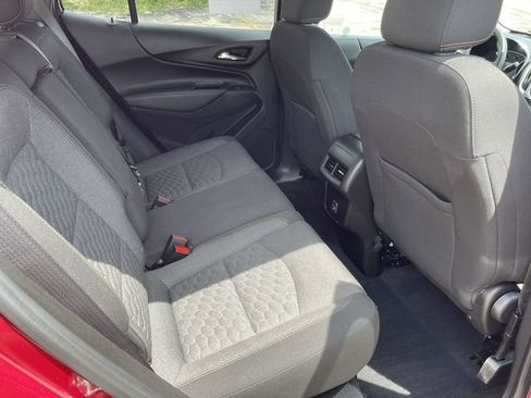 Used 2021 Chevrolet Equinox LT FWD image 15