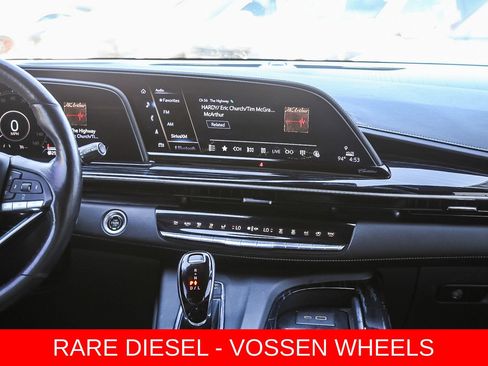 Used 2021 Cadillac Escalade ESV Sport w/ Driver Assist Tech Package AWD/4WD image 11