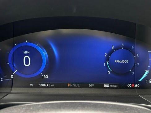 Certified 2022 Ford Escape Titanium w/ Class II Trailer Tow Package image 33