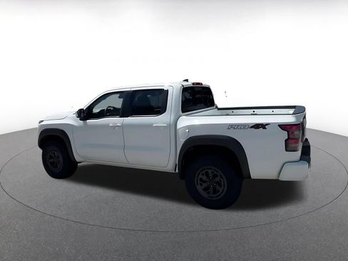 Used 2026 Nissan Frontier PRO-4X AWD/4WD image 8