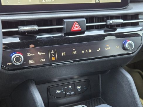 New 2026 Kia Sportage X-Line image 14