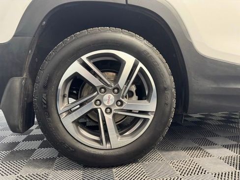 Used 2019 GMC Terrain SLT w/ Preferred Package FWD image 37