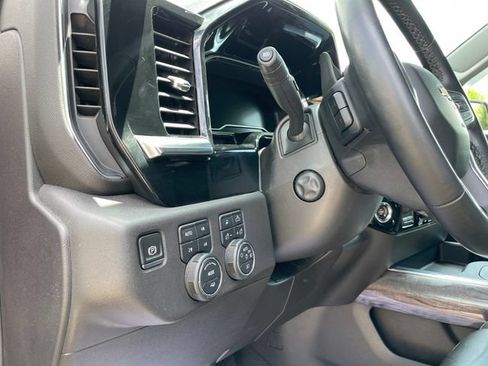 Used 2023 Chevrolet Silverado 1500 LTZ w/ LTZ Convenience Package II AWD/4WD image 61