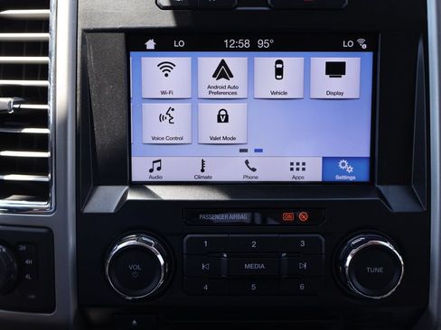 Used 2017 Ford F250 Lariat AWD/4WD image 12
