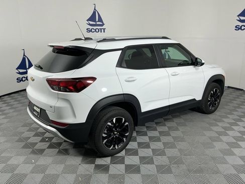 Used 2023 Chevrolet TrailBlazer LT w/ Convenience Package image 6